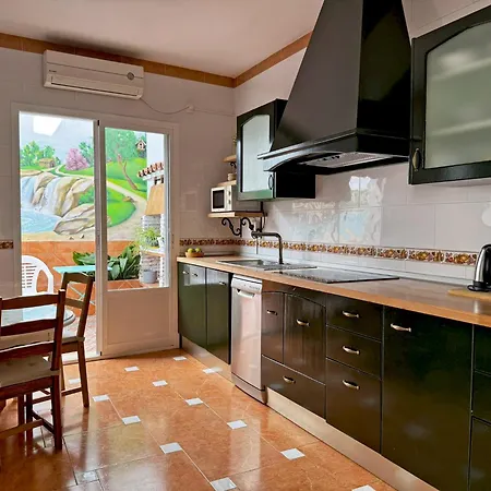 Casa Luz De Azahar - Ole Solutions * Jerez de la Frontera