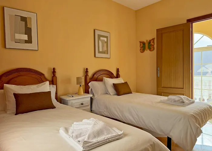 Casa Luz De Azahar - Ole Solutions * Jerez de la Frontera